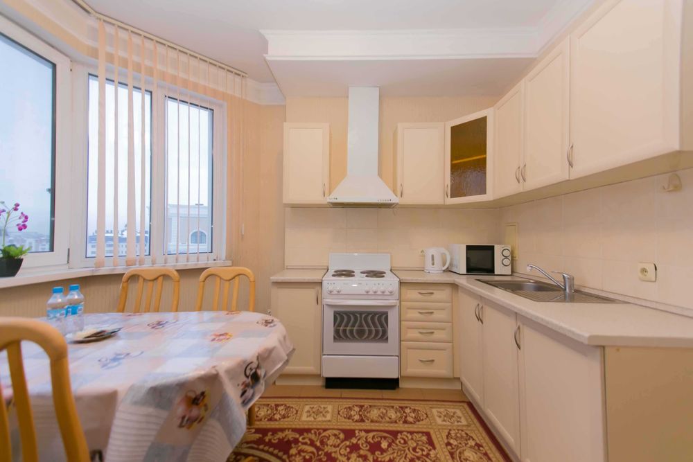 2х ком посуточно по ул Сарайшык 9