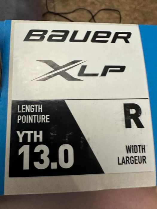Продается хокейная экипировка Bauer