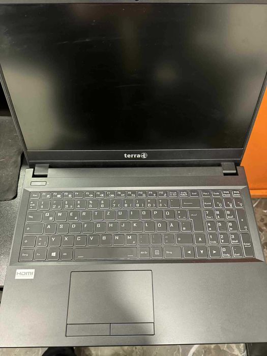 Hope Amanet P5-Laptop Terra 1516 I3-10110U ,8 RAM / 256 SSD