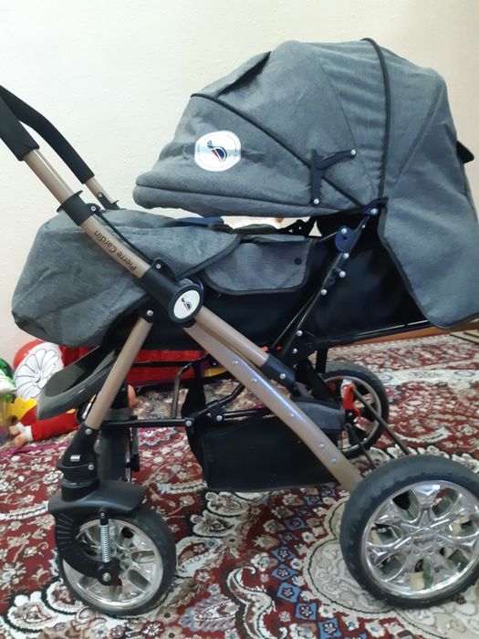 Коляска firma Pierri Cardin