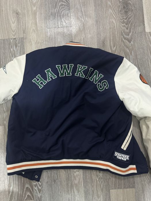 очень странные дела бомбер нетфилкс