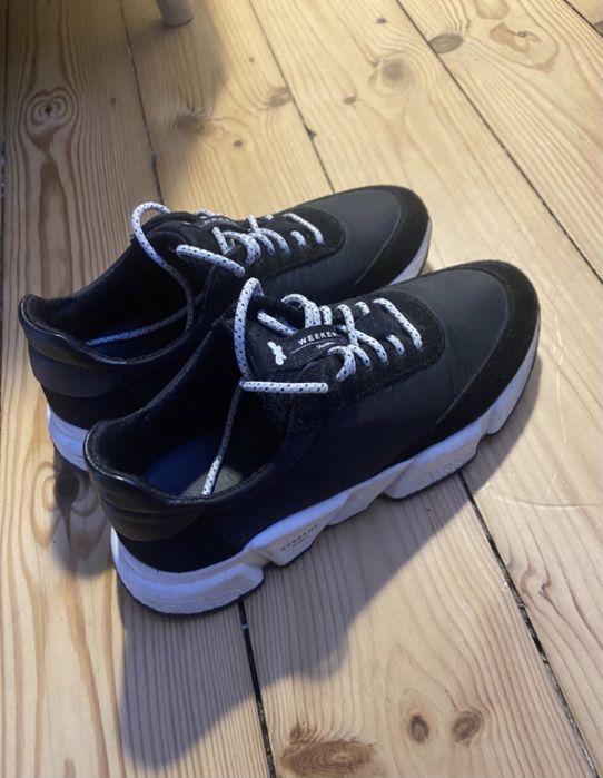 Сникърси Dsquared, Max Mara, Jimmy Choo, Michael Kors