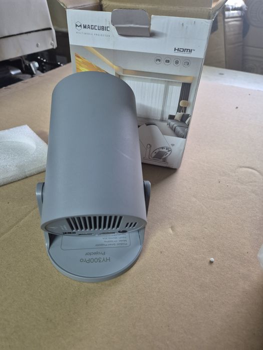 ПромоЦена!2025г.Smart 4K Android WiFiМини проектор +72инчов екран