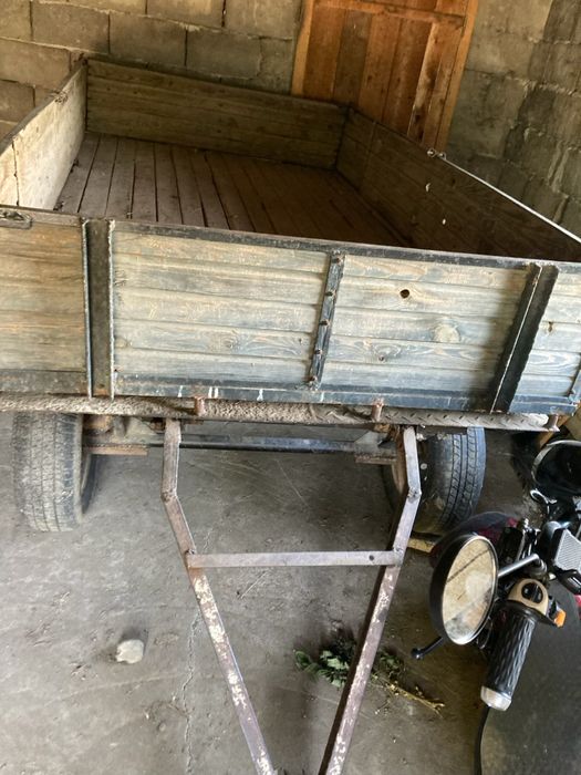 Двуосно ремърке за трактор