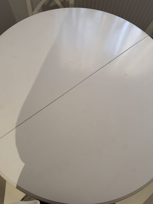 Masa extensibila si scaune