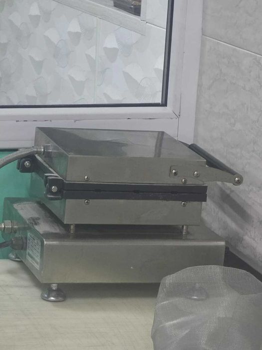 Продам тостер для кафе