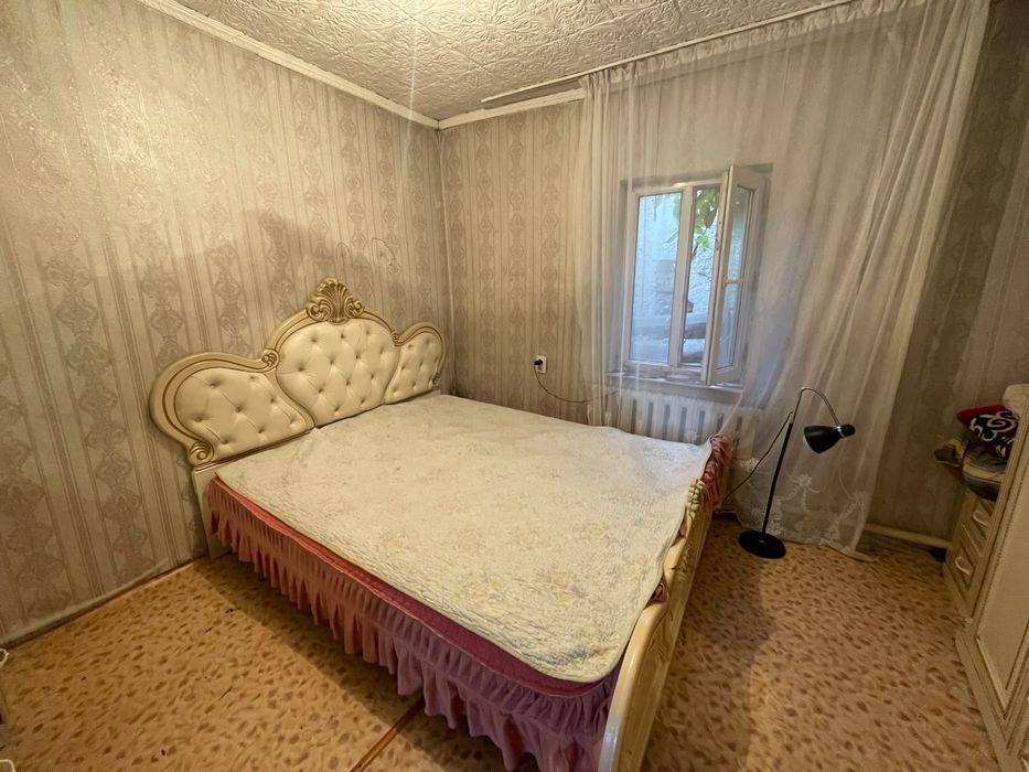 Продается спальный гарнитура