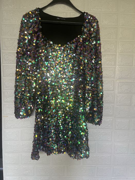 Рокля Zara Xs размер