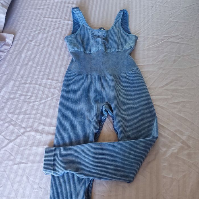 Спортен гащеризон