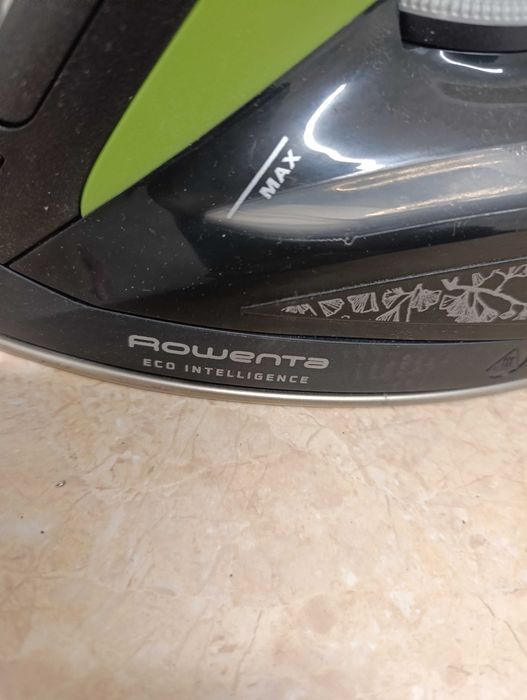 Парна ютия Rowenta (DW6330D1) Eco Intelligence 2270 - 2700 W