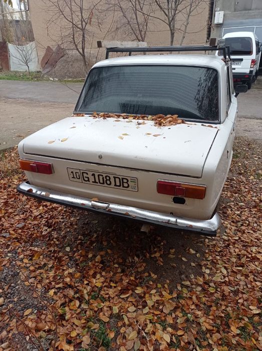 Jugili mashinasi sotiladi