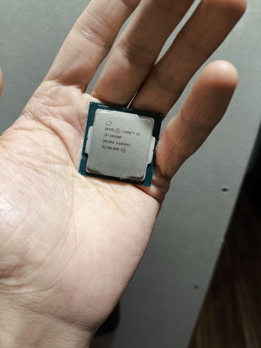 Процессор i3-10100f LGA 1200