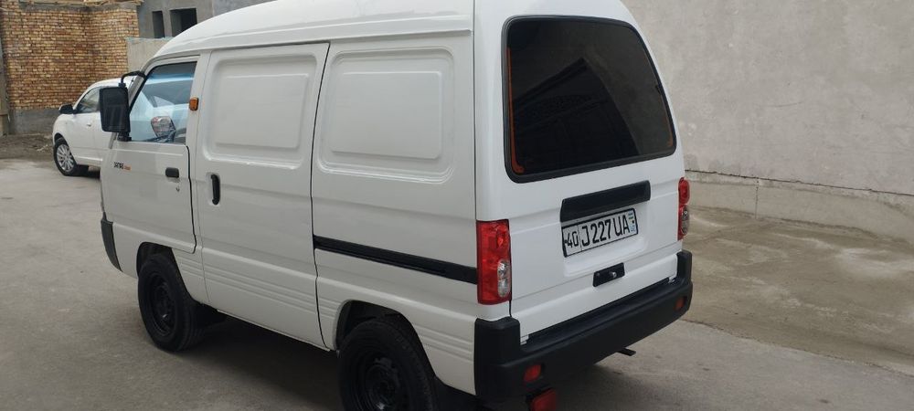 Van Damas 2015 sotiladi