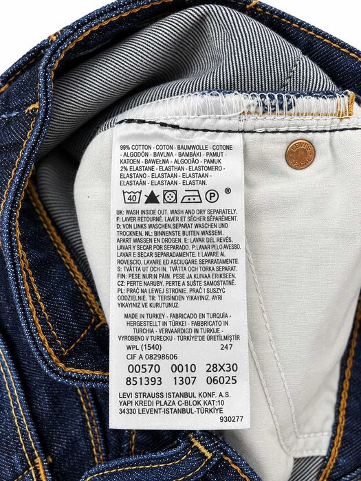 Blugi damă Levi’s 570 Straight Fit croială dreaptă denim albastru închis Mărimea S