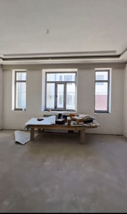 Без маклер. 220 000$ lik uy srochniyga 178000 $ ga sotiladi.