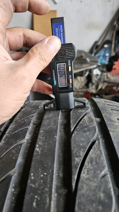 4бр гуми 245 40 18 бриджстоун