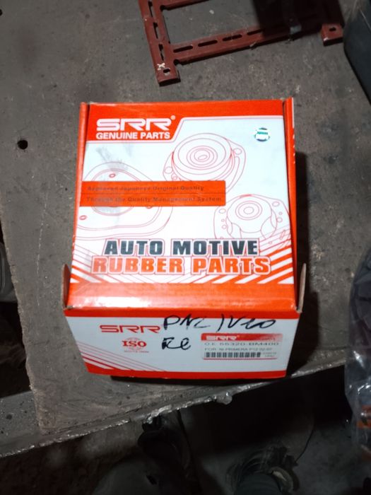 Стойки передние в зборе