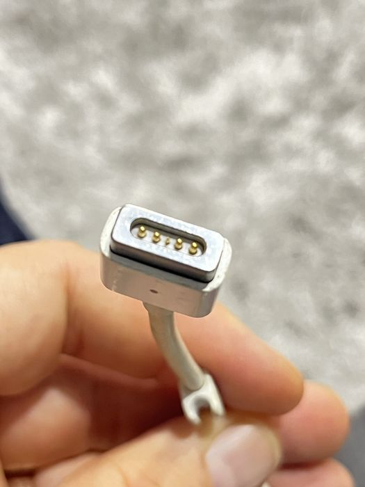 Apple , MagSafe 85w , model A1290