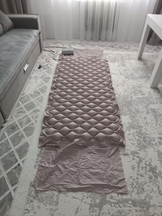 Надувной матрас ..