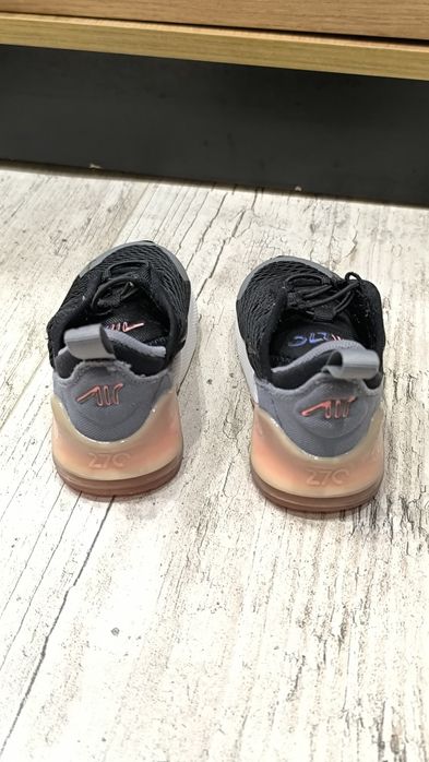 Детски маратонки Nike air max 270 22 номер