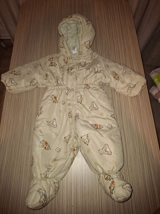 Salopetă iarnă pt bebe C&A