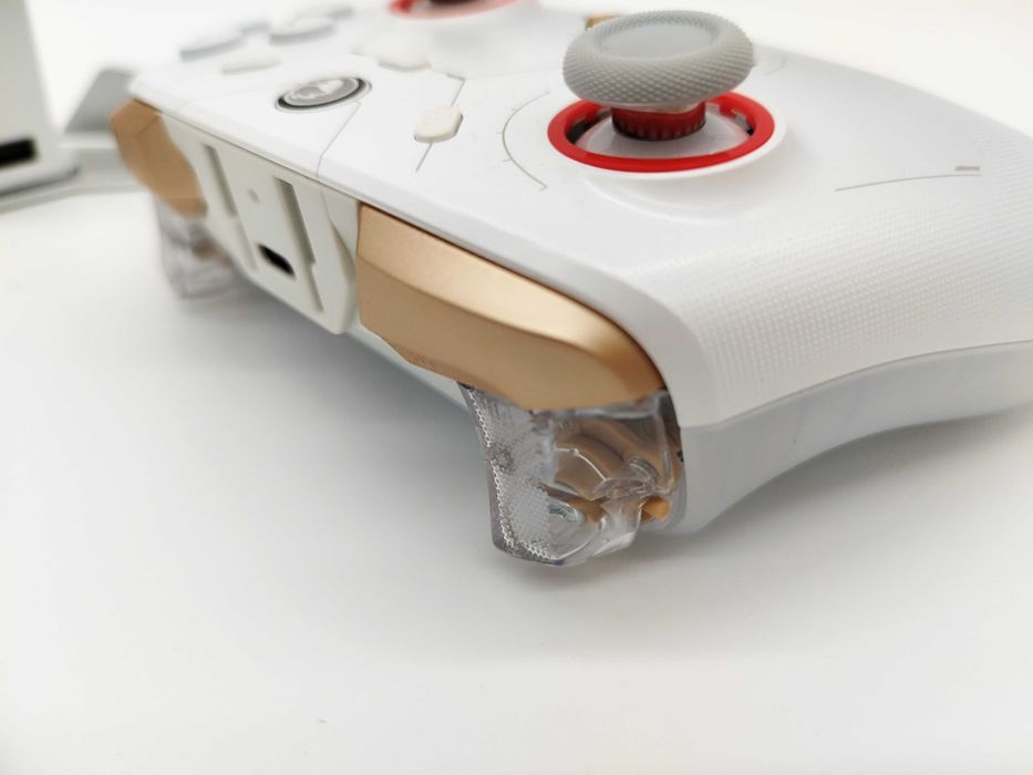 GameSir Cyclone 2 Shadow Black/Phantom White НОВИ/24 месеца гаранция