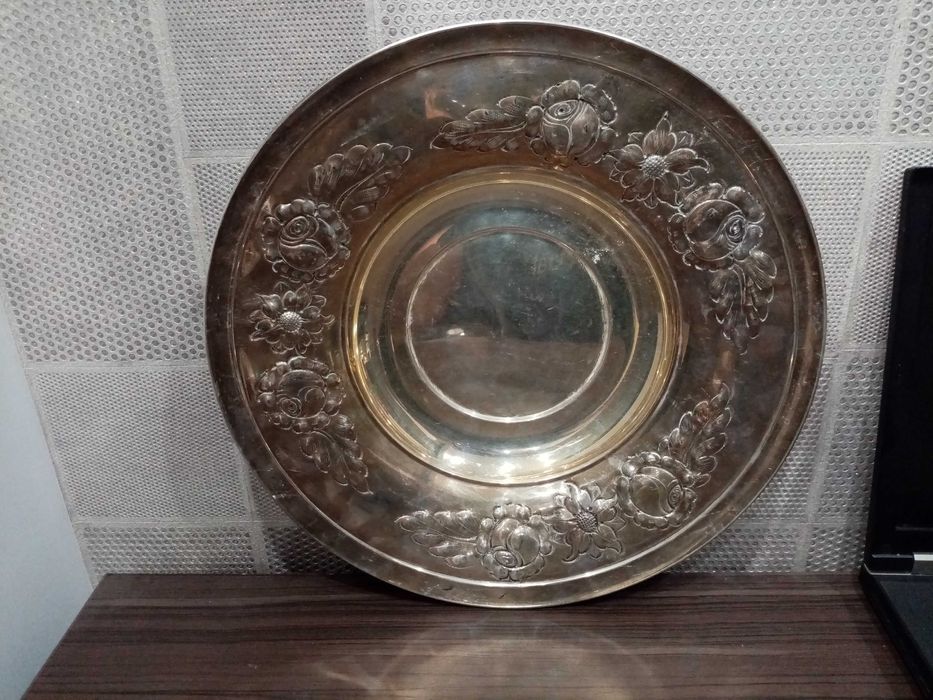 Старинна сребърна фруктиера купа 463гр 800 маркировка