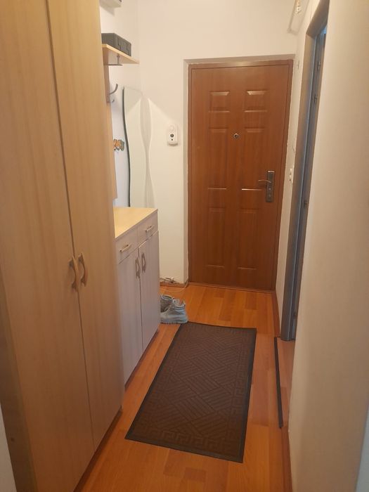 Inchiriez apartament 2 camere