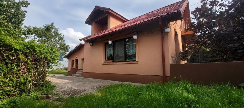Casa cu 4 camere de vanzare in Sag, Timis 
Vă propunem spre vânzare o proprietate deosebită, ideală pentru cei care caută confort