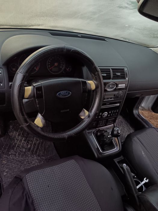 Vând ford mondeo mk3 motor 2.2 din 2006