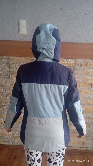 Продам верхнюю одежду