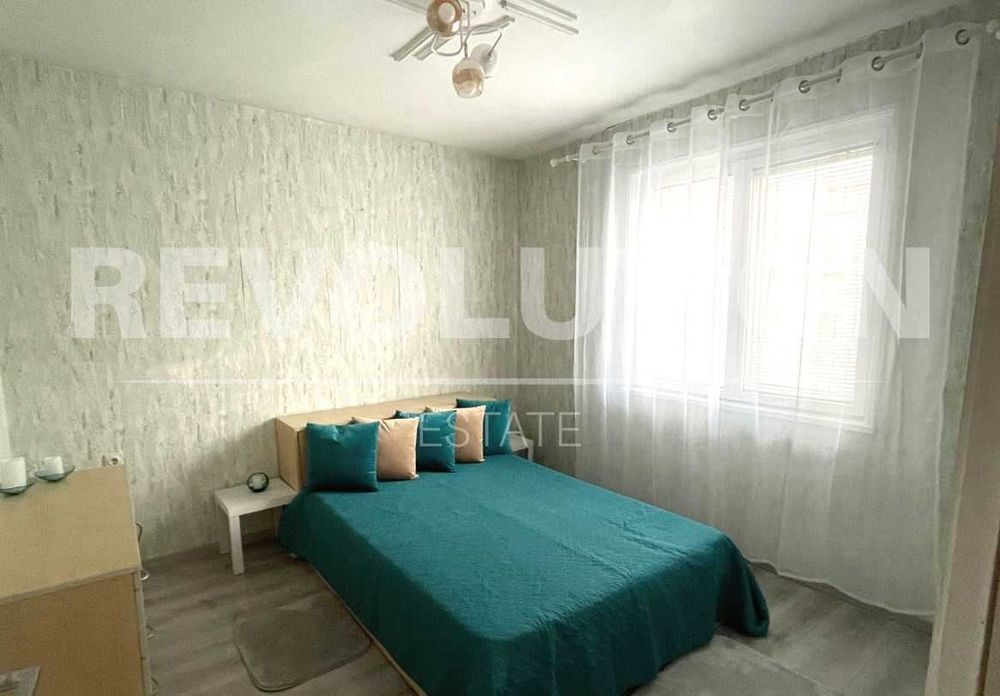 Тристаен апартамент в жк. Базар Левски/ След основен ремонт!!!