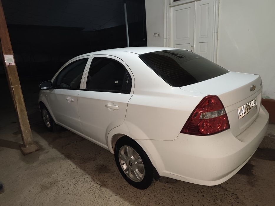 Nexia 3 2019 yil kalenkasida petnosi bor