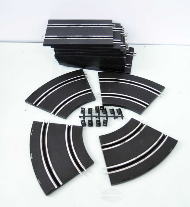 Set Piese curbe si drepte pentru circuit Carrera Servo Incluse pentru pista de rulaj