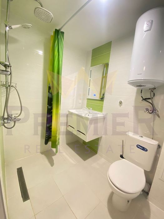 Продава се Двустаен апартамент в Варна, Бриз - 51 кв.м за 2000 €/кв.м - Снимка #3