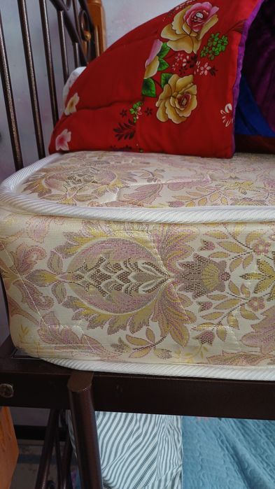 Продам детскую двухярусную кровать