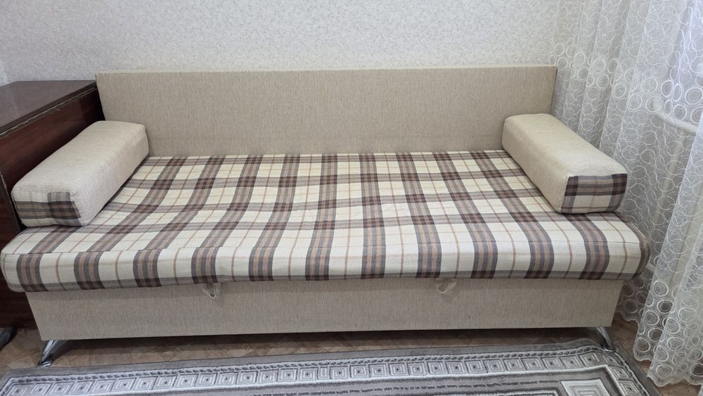 Диван 200×100 без подушек