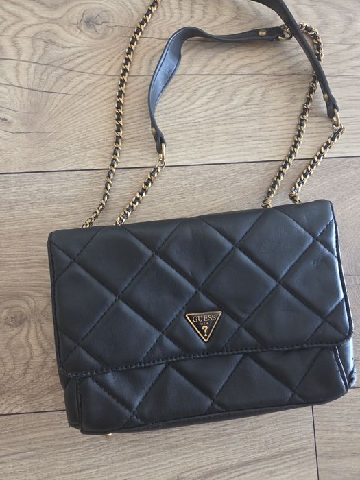 Чанти    guess .