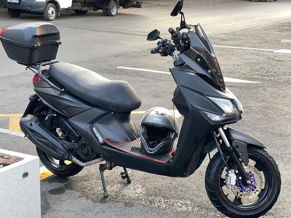 Продам мопед скутер самурай 150куб