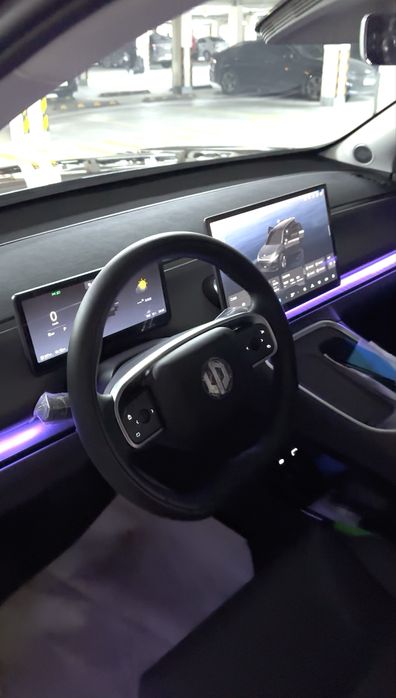 Leapmotor c16 2000$ navarot bor yengi ranglari qora full komplktatsiya