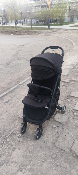 Продам коляску в хорошем состоянии