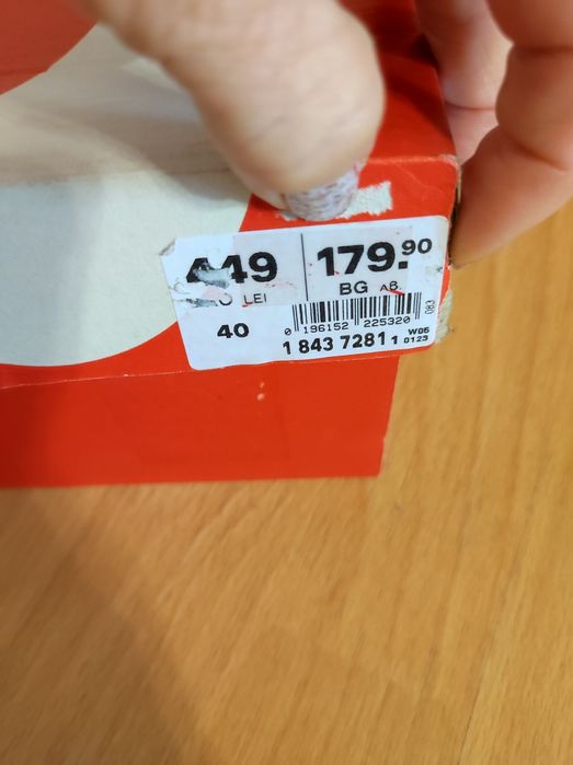 Маратонки Nike uk 6 eur 40