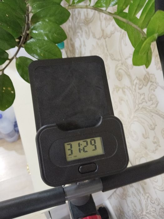 Тренажерный велосипед