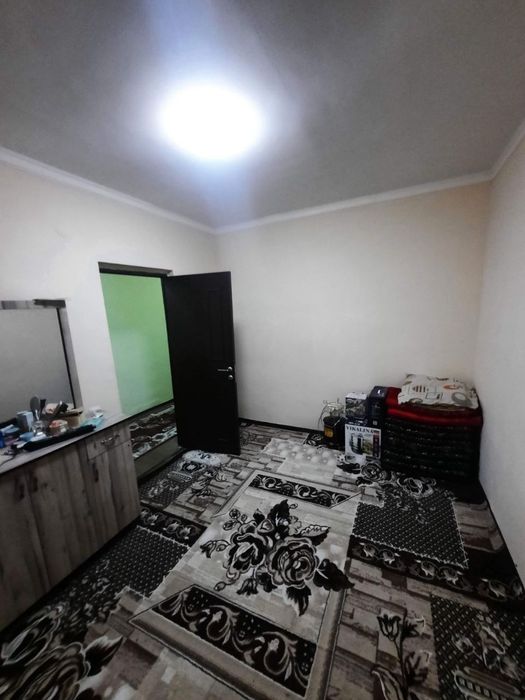 Продам срочно коттедж 2 соток 3 комнаты Бектемир вариантга хам бор