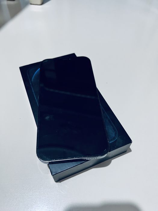 Айфон 12 про макс