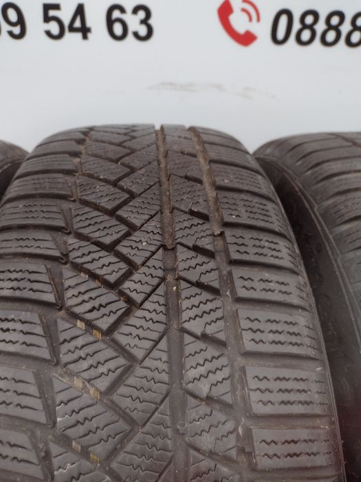 Перфектни 4бр.225/55/17 Continental RSC MO dot3619