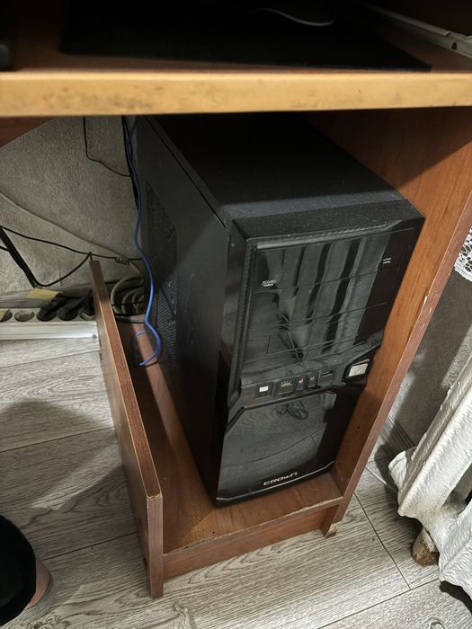 Продам компьютер подойдет для игр