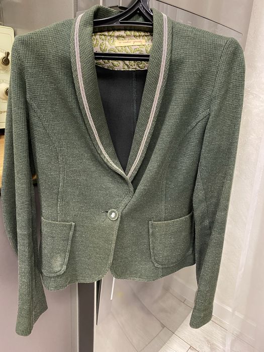 Женская одежда размер 42-44