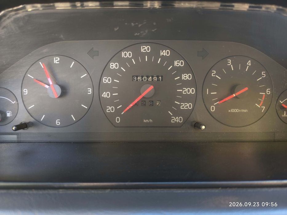 Volvo 940 GL 2.3