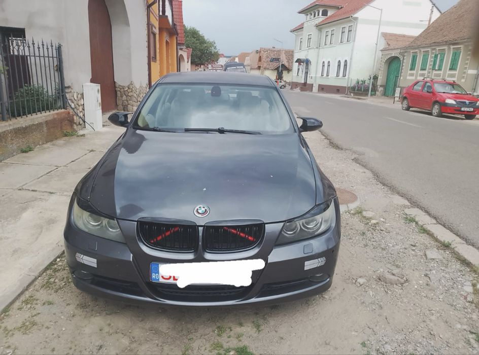 Vând bmw e90 320i